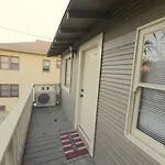 Upscale 1890S Historic Apartment