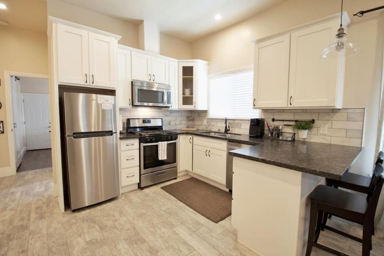 Upscale 1890s Historic Apartment